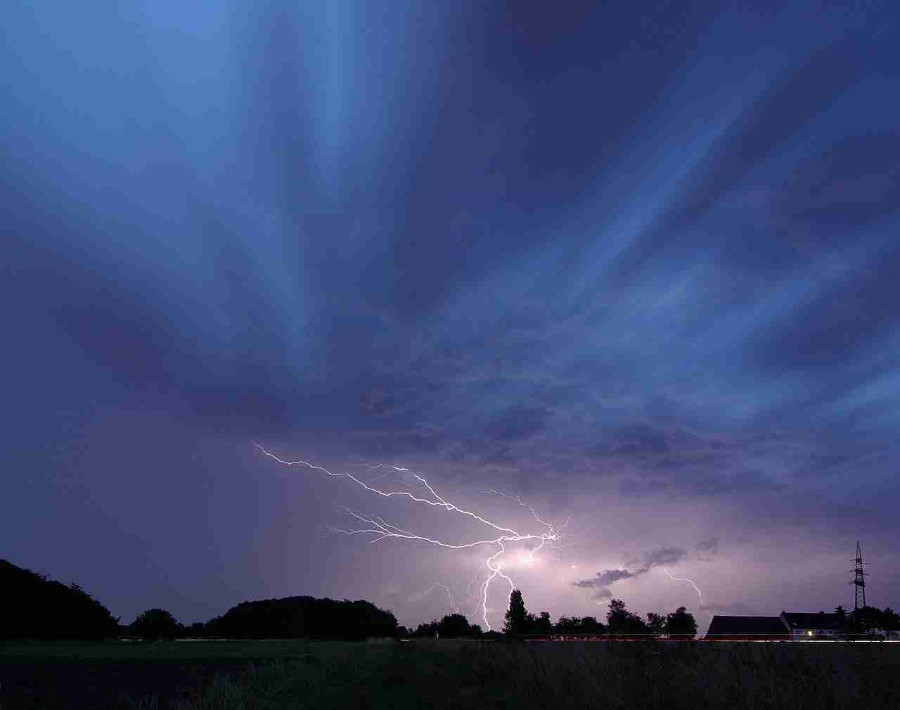 Storm In The Country, why does rain smell so good